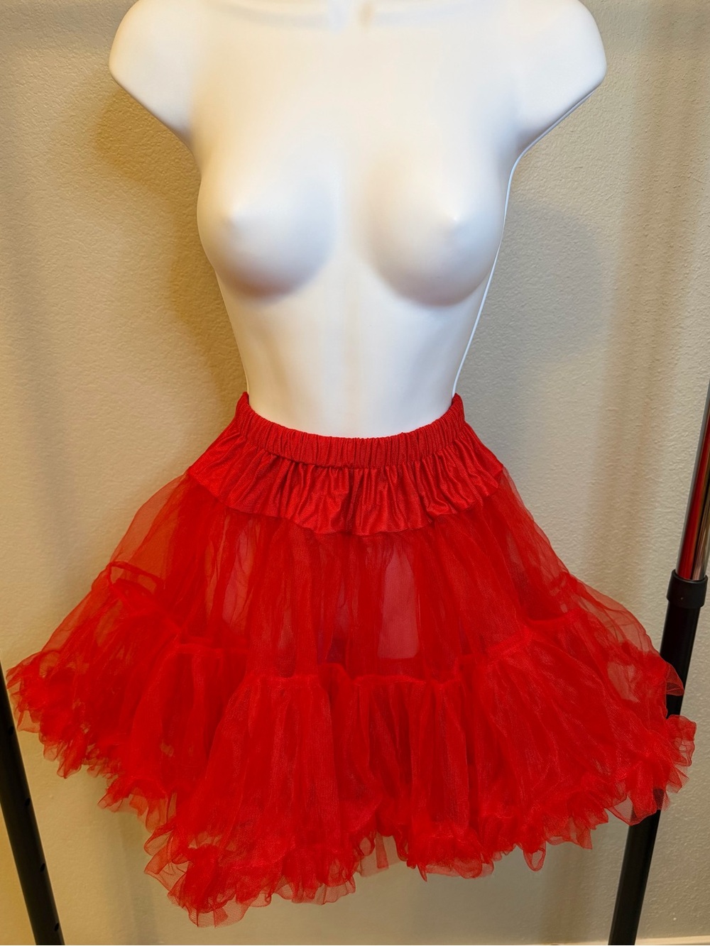 Leg Avenue Red Layered Tulle Petticoat Crinoline Costume Skirt 8990 One Size